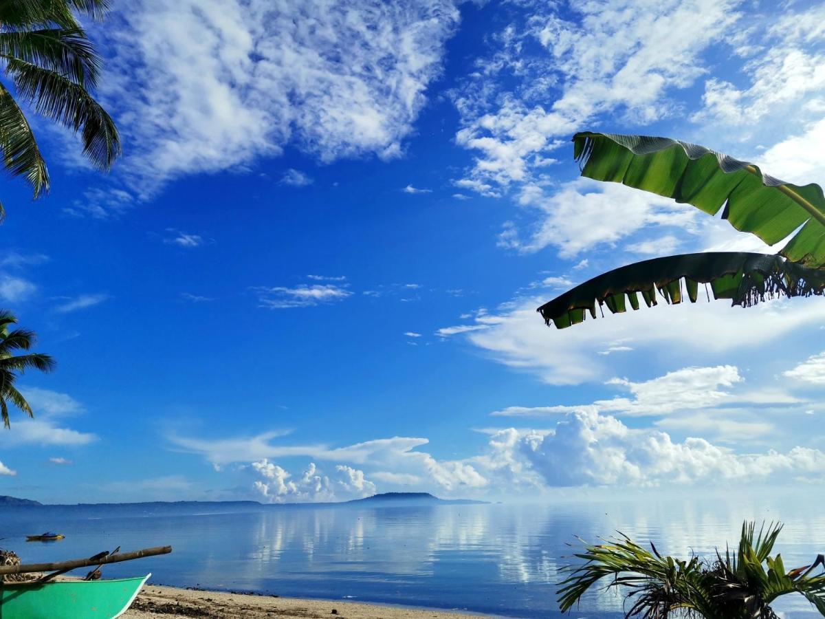 Beach Front White House Villa Maria  エクステリア 写真